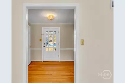 311 Pickwick Road, Savannah, GA 31410 - Photo 9