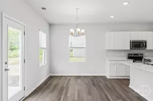 243 Grn Mdw Dr, Savannah, GA 31302 - Photo 5