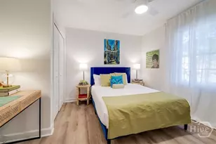 524 Nicoll St, Savannah, GA 31401 - Photo 11