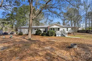 124 Edgewater Dr, Bloomingdale, GA 31302 - Photo 3