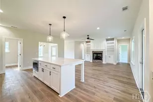 648 Stone Ct, Midway, GA 31313 - Photo 17