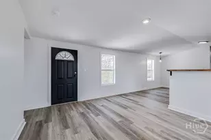 451 Schuman Dr, Bloomingdale, GA 31302 - Photo 5