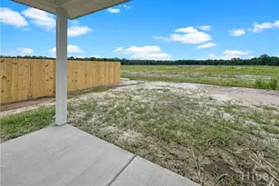 202 Pitchline Dr, Hinesville, GA 31313 - Photo 17