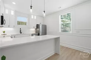 1228 E Anderson St, Savannah, GA 31404 - Photo 17