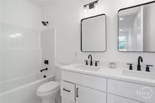 1228 E Anderson St, Savannah, GA 31404 - Photo 31