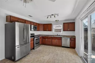 104 Redfield Dr, Pooler, GA 31322 - Photo 9