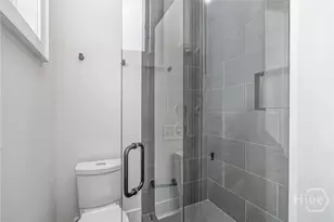 218 W 43rd St, Savannah, GA 31401 - Photo 21