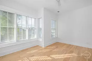 218 W 43rd St, Savannah, GA 31401 - Photo 25