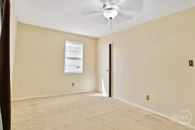 2223 N Fernwood Court, Savannah, GA 31404 - Photo 13