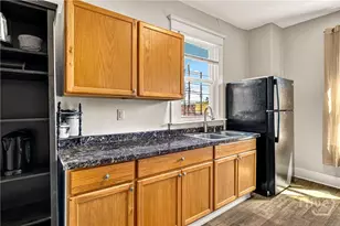 530 E 35th St, Savannah, GA 31401 - Photo 19
