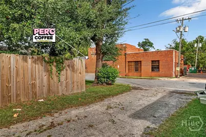530 E 35th Street #B, Savannah, GA 31401 - Photo 23