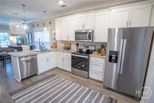 1320 E 40th St, Savannah, GA 31404 - Photo 11