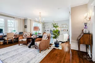 37 E 50th St, Savannah, GA 31405 - Photo 9