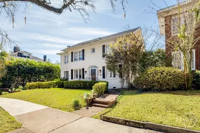 37 E 50th Street, Savannah, GA 31405 - Photo 1