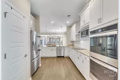 17 Shoefstall Street, Savannah, GA 31407 - Photo 5