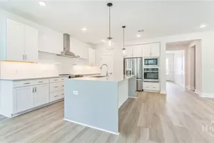 162 Mage St, Savannah, GA 31302 - Photo 13