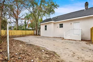 2119 Harden St, Savannah, GA 31415 - Photo 33