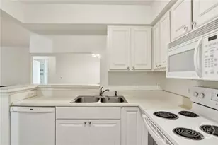12300 Apache Ave, Savannah, GA 31419 - Photo 11