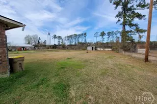 127 Laurel St, Richmond Hill, GA 31324 - Photo 15