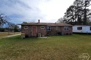 127 Laurel St, Richmond Hill, GA 31324 - Photo 13
