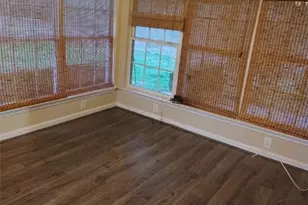 136 Burton Rd, Savannah, GA 31405 - Photo 15