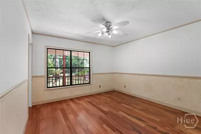 9 W Coquena Circle, Savannah, GA 31410 - Photo 11