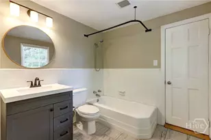 416 E 61st St, Savannah, GA 31405 - Photo 27