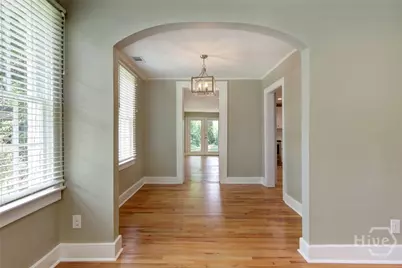 416 E 61st Street, Savannah, GA 31405 - Photo 11