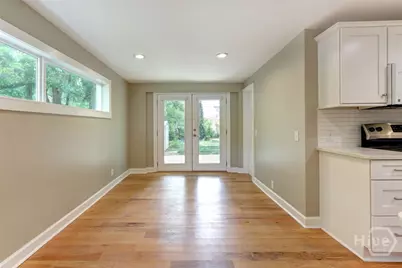 416 E 61st Street, Savannah, GA 31405 - Photo 21