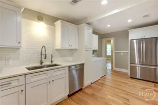 416 E 61st St, Savannah, GA 31405 - Photo 15