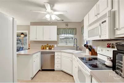 214 Belle Grove Circle, Richmond Hill, GA 31324 - Photo 17