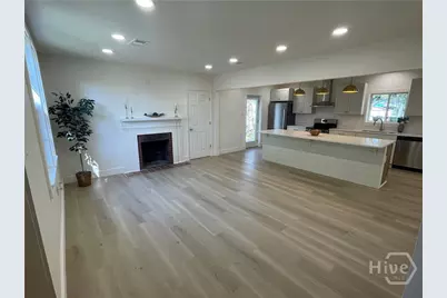 1510 E 49th Street, Savannah, GA 31404 - Photo 3