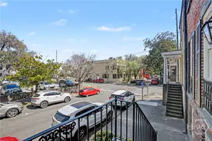 221 E Charlton St, Savannah, GA 31401 - Photo 9