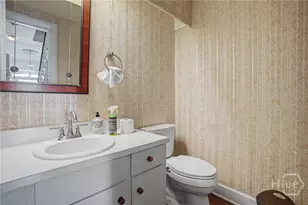 221 E Charlton St, Savannah, GA 31401 - Photo 31
