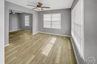 1402 New Castle St, Savannah, GA 31415 - Photo 3