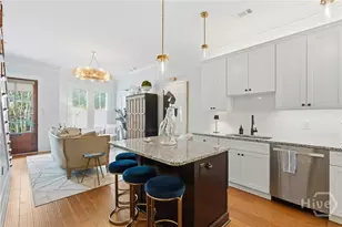 720 Tattnall St, Savannah, GA 31401 - Photo 9