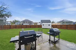878 Fairview Cir, Hinesville, GA 31313 - Photo 7