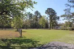 1606 Homestead Dr, Ellabell, GA 31308 - Photo 11