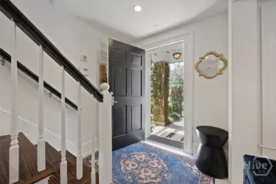512 Tattnall Street, Savannah, GA 31401 - Photo 9