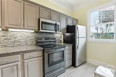 429 Montgomery Street #C, Savannah, GA 31401 - Photo 7