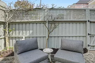406 E Park Ave, Savannah, GA 31401 - Photo 63