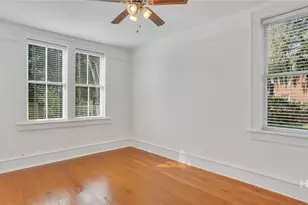 923 E Park Ave, Savannah, GA 31401 - Photo 13