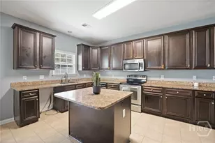189 Savannah Ln, Richmond Hill, GA 31324 - Photo 19