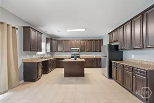 189 Savannah Ln, Richmond Hill, GA 31324 - Photo 17
