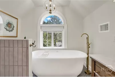 208 E 48th Street, Savannah, GA 31405 - Photo 41