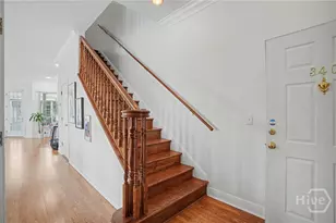 340 W Jones St, Savannah, GA 31401 - Photo 9