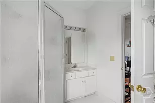 340 W Jones St, Savannah, GA 31401 - Photo 29