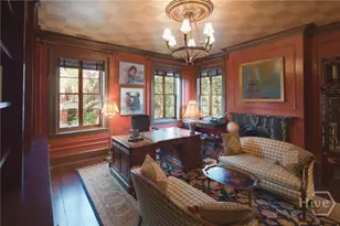 11 W Jones St, Savannah, GA 31401 - Photo 15