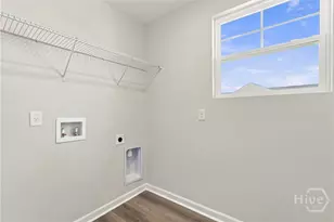 240 Mage St, Savannah, GA 31302 - Photo 17