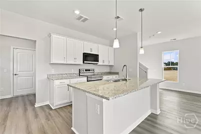 240 Mage Street, Savannah, GA 31302 - Photo 7
